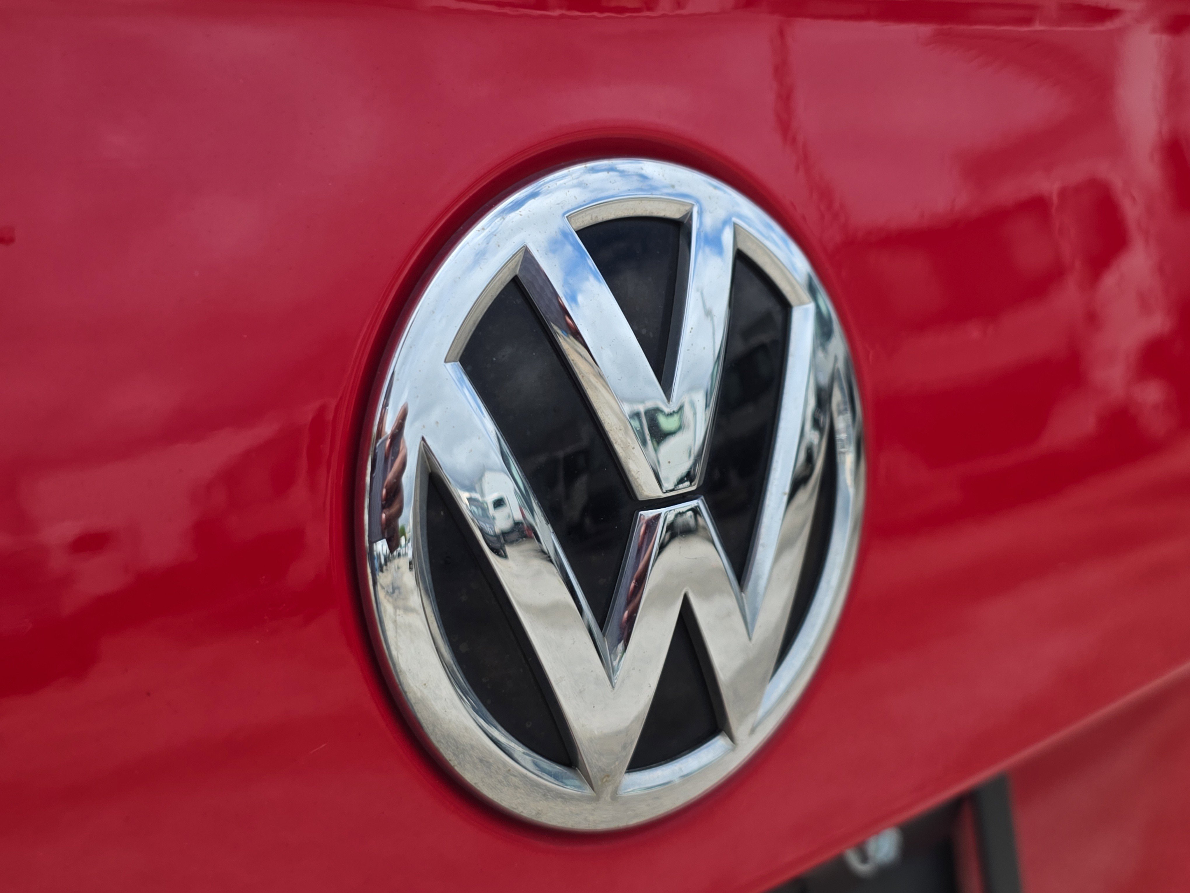 Used 2020 Volkswagen Jetta S w/ Driver Assistance Package FWD image 9