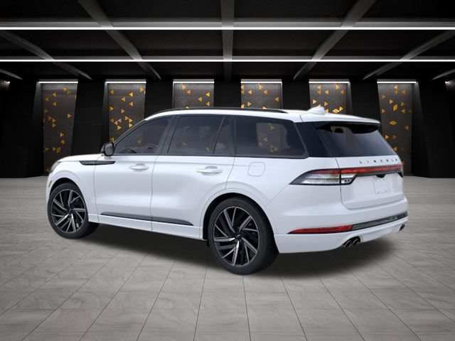 New 2026 Lincoln Aviator Black Label w/ Jet Appearance Package AWD/4WD image 4
