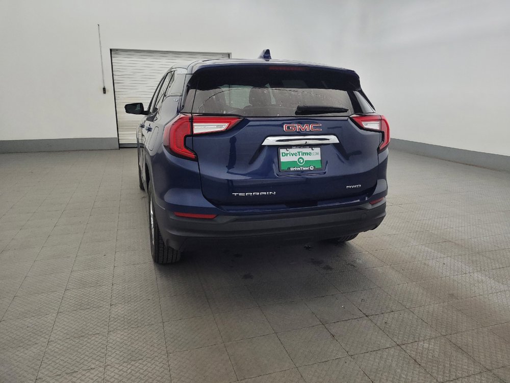 Used 2023 GMC Terrain SLE AWD/4WD image 6