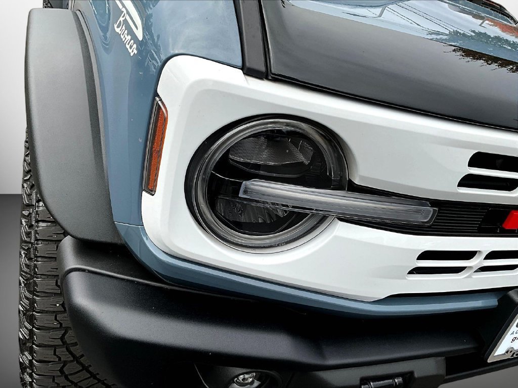 Used 2024 Ford Bronco Heritage Edition AWD/4WD image 32