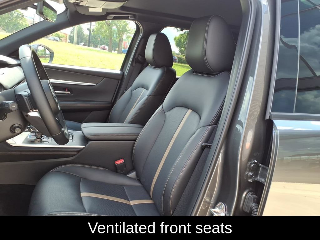 Used 2026 MAZDA CX-90 3.3 Turbo S w/ Premium Plus AWD/4WD image 12
