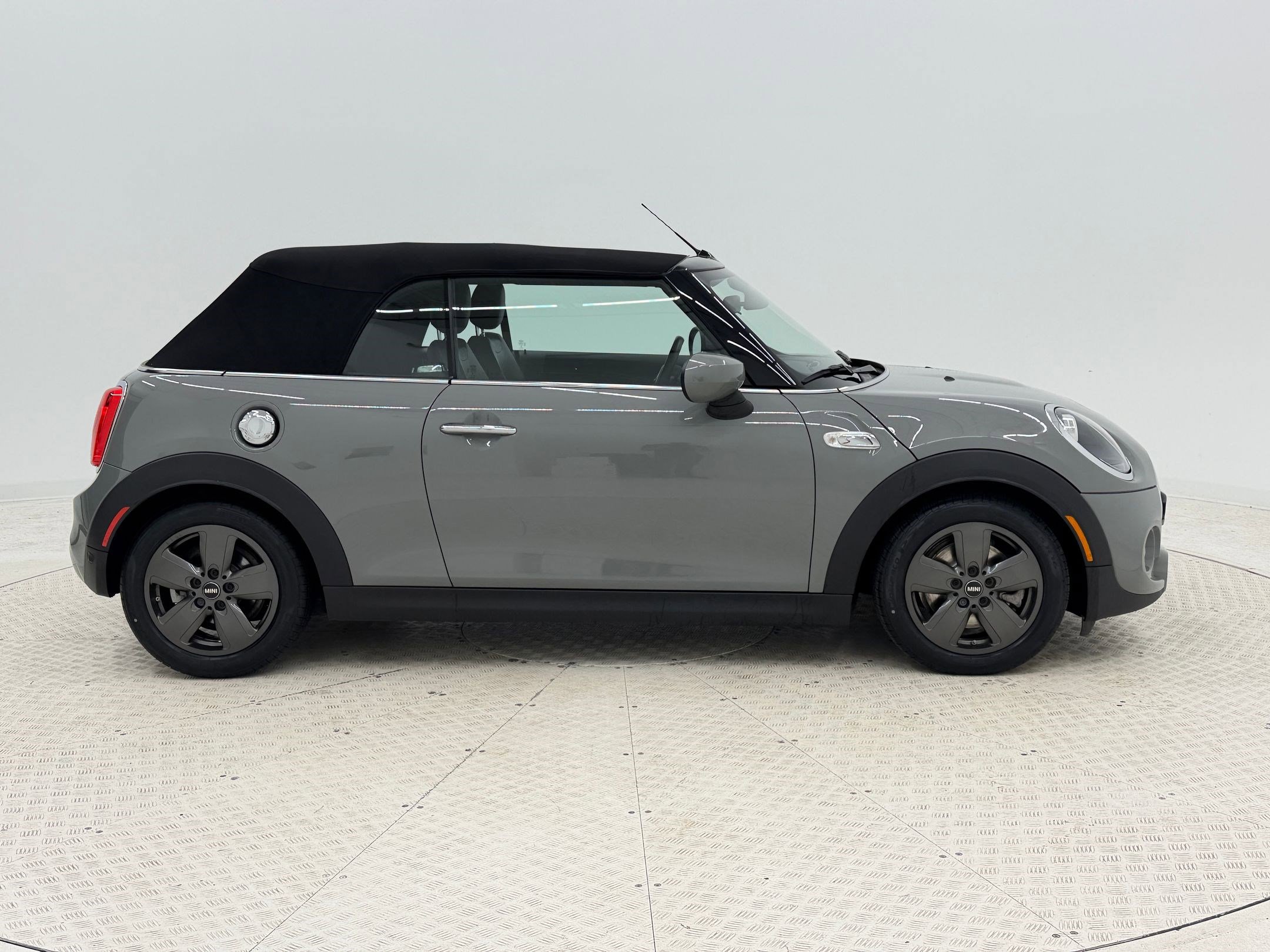 Used 2021 MINI Cooper S image 8