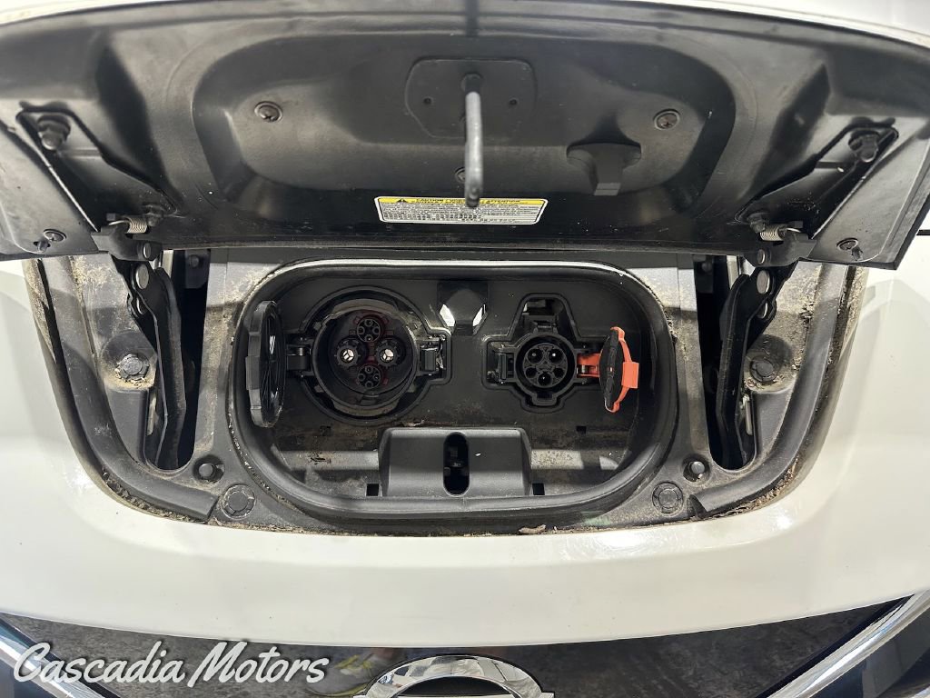 Used 2019 Nissan Leaf S w/ S Charge Package FWD image 36