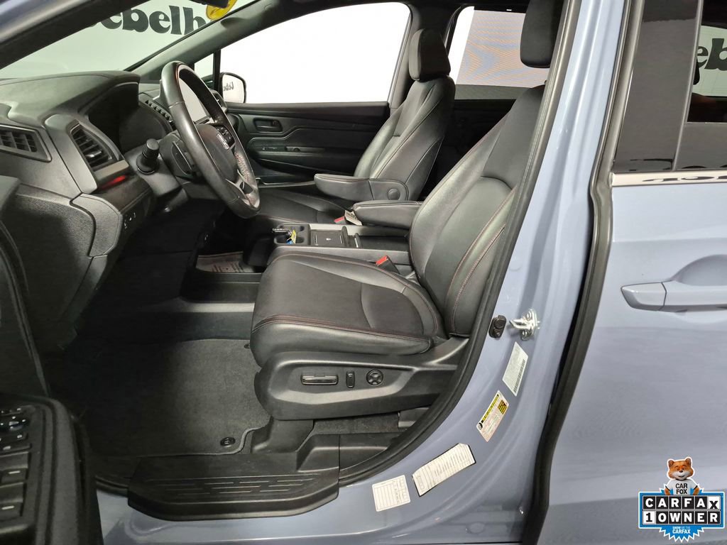 Used 2025 Honda Odyssey Sport-L image 9