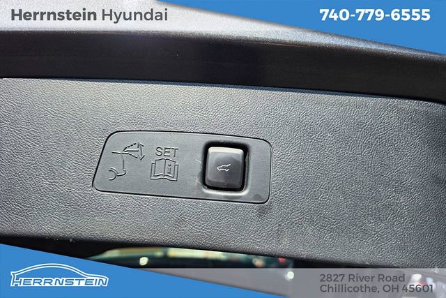 Used 2020 Lincoln Corsair FWD w/ Premium Package image 25