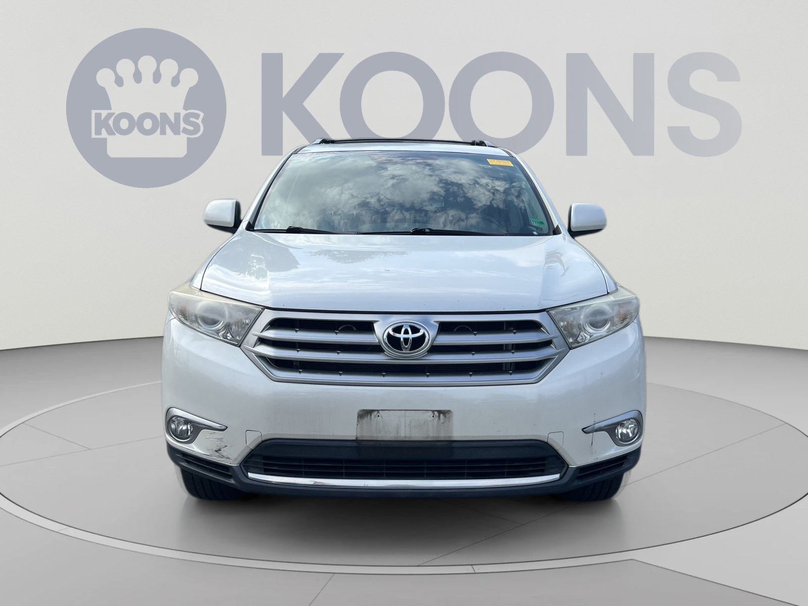 Used 2012 Toyota Highlander SE w/ Tow Pkg AWD/4WD image 11