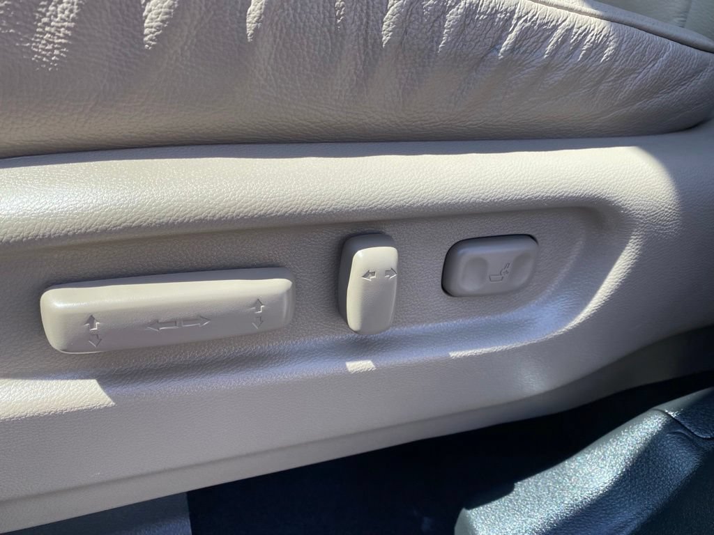 Used 2022 Honda Pilot Touring image 12
