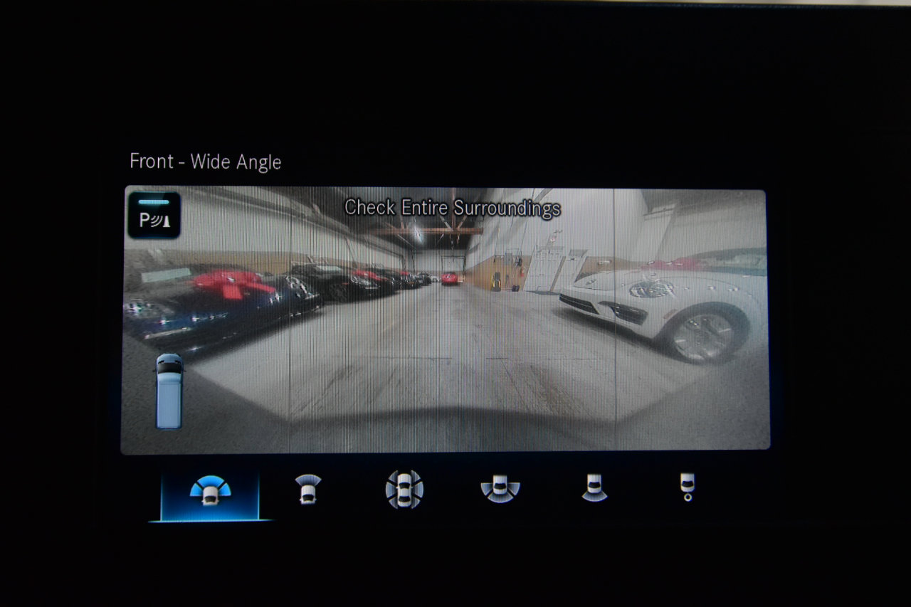 Used 2021 Mercedes-Benz Sprinter 2500 image 26