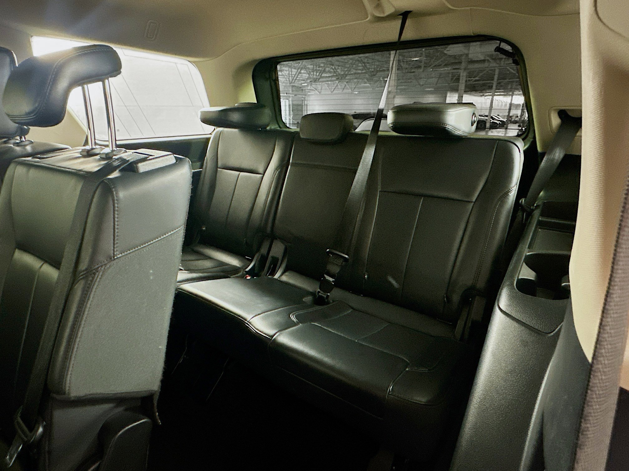 Used 2024 Ford Expedition XLT image 29