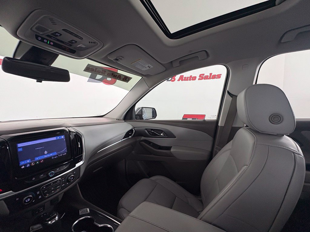 Used 2020 Chevrolet Traverse Premier AWD/4WD image 35