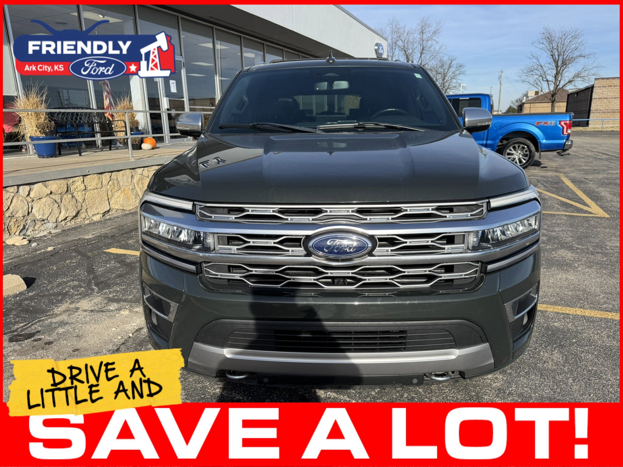 Used 2022 Ford Expedition Platinum AWD/4WD image 12