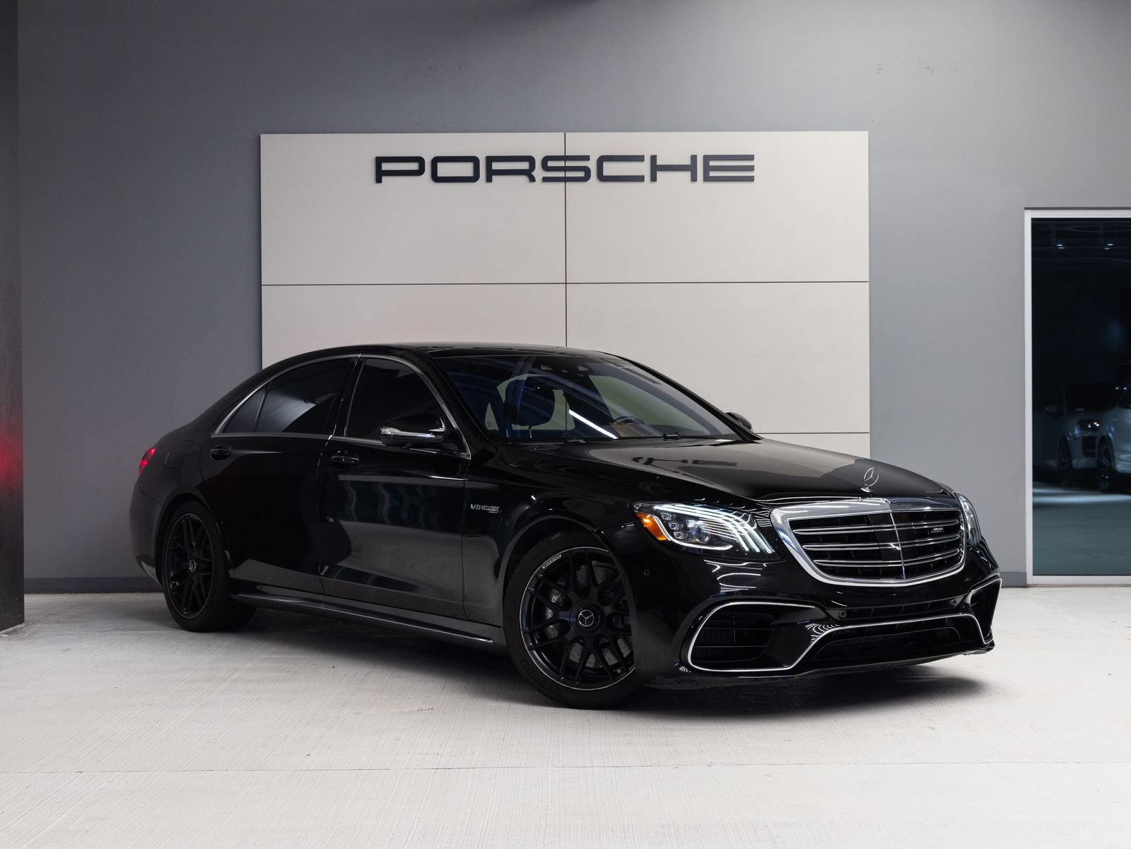 Used 2019 Mercedes-Benz S 63 AMG S 4MATIC Sedan image 10