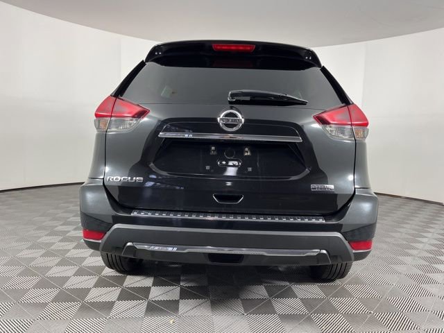 Used 2019 Nissan Rogue S w/ Special Edition Package image 8