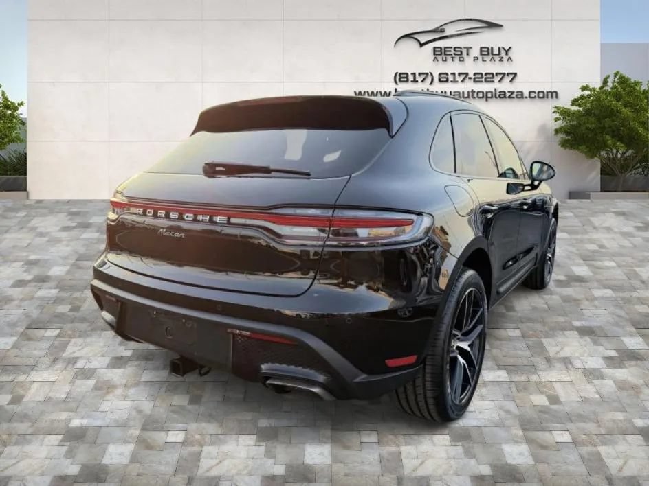 Used 2023 Porsche Macan AWD/4WD image 7