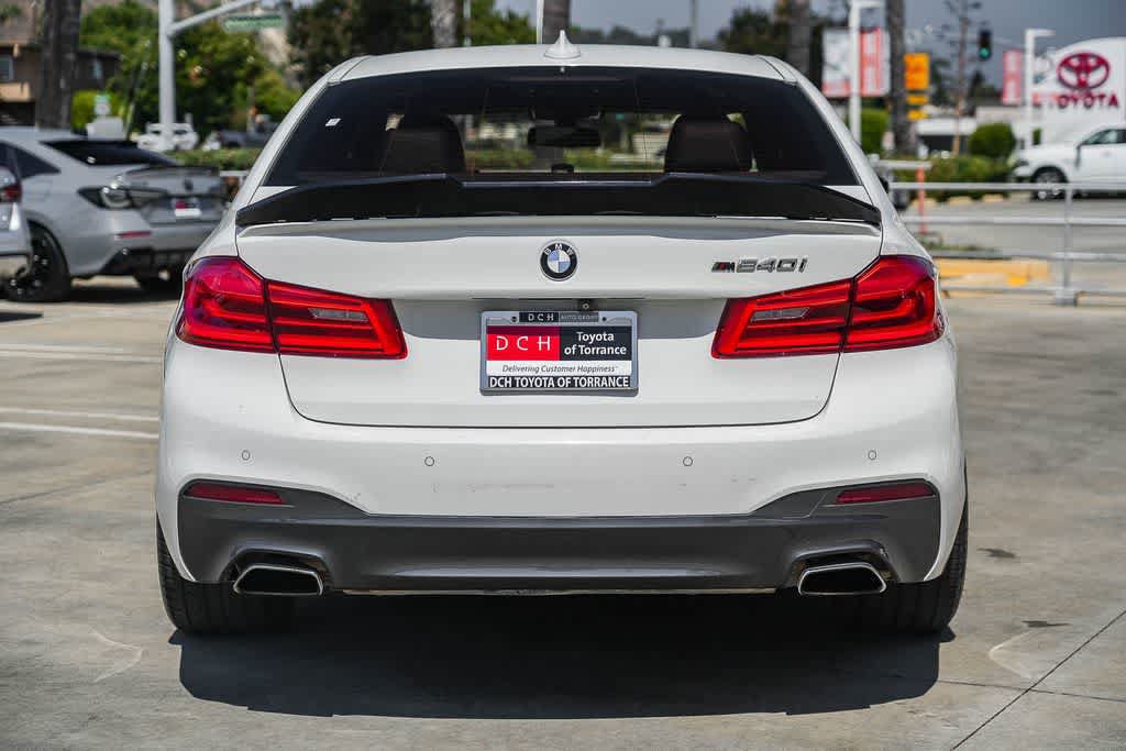 Used 2017 BMW 540i RWD image 7