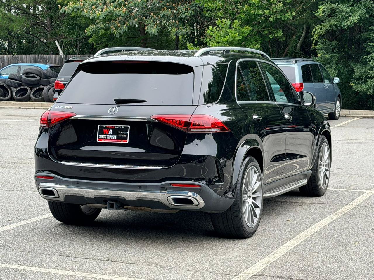 Used 2021 Mercedes-Benz GLE 350 w/ AMG Line Exterior image 5