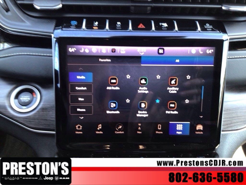 Used 2024 Jeep Grand Cherokee Limited 4xe AWD/4WD image 22
