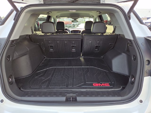 Used 2024 GMC Terrain SLT w/ Infotainment Package II AWD/4WD image 20