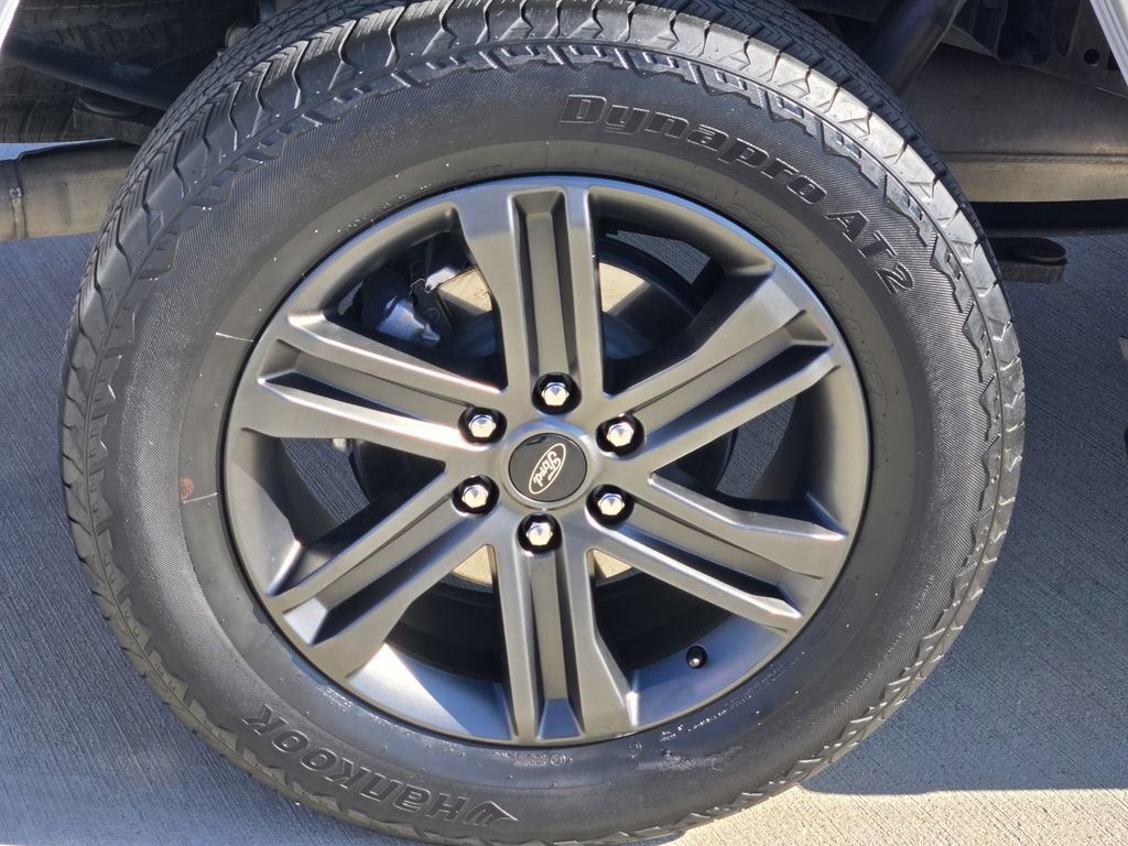 Used 2022 Ford F150 XLT w/ Equipment Group 302A High image 10