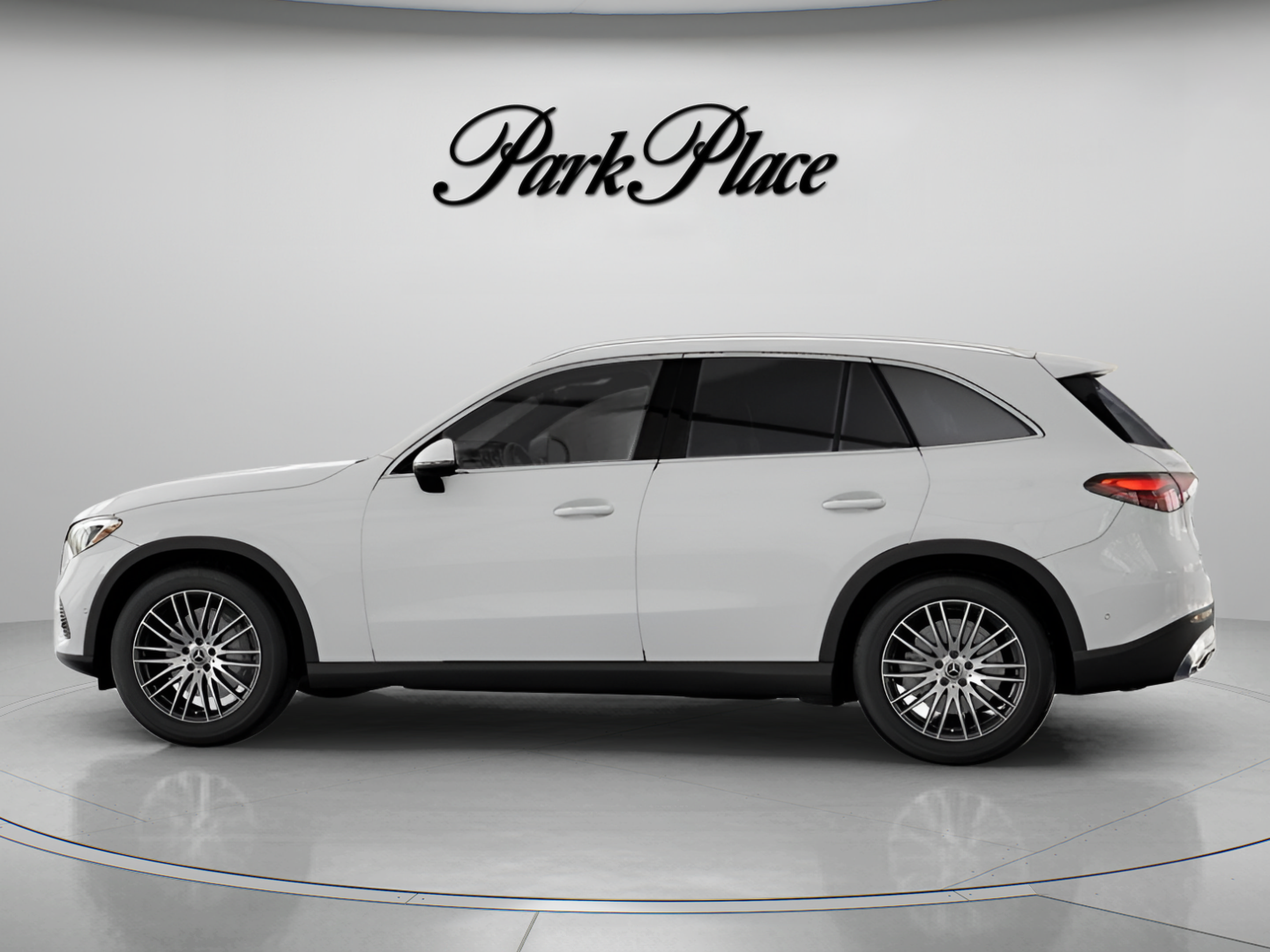 Certified 2026 Mercedes-Benz GLC 300 image 8