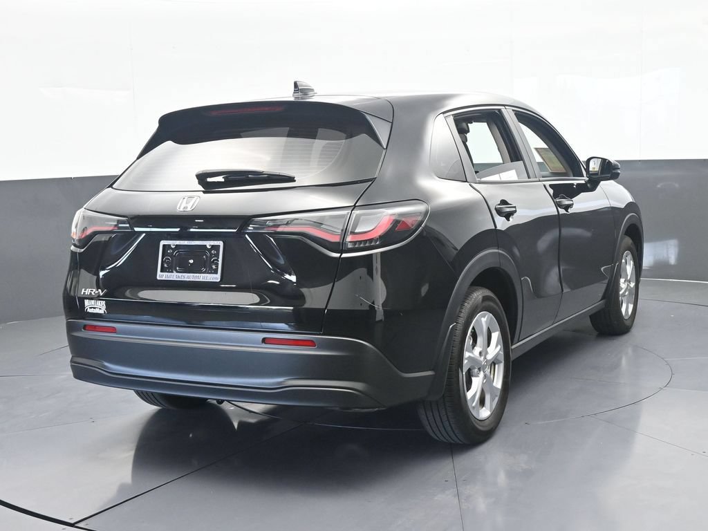 Used 2025 Honda HR-V LX image 5