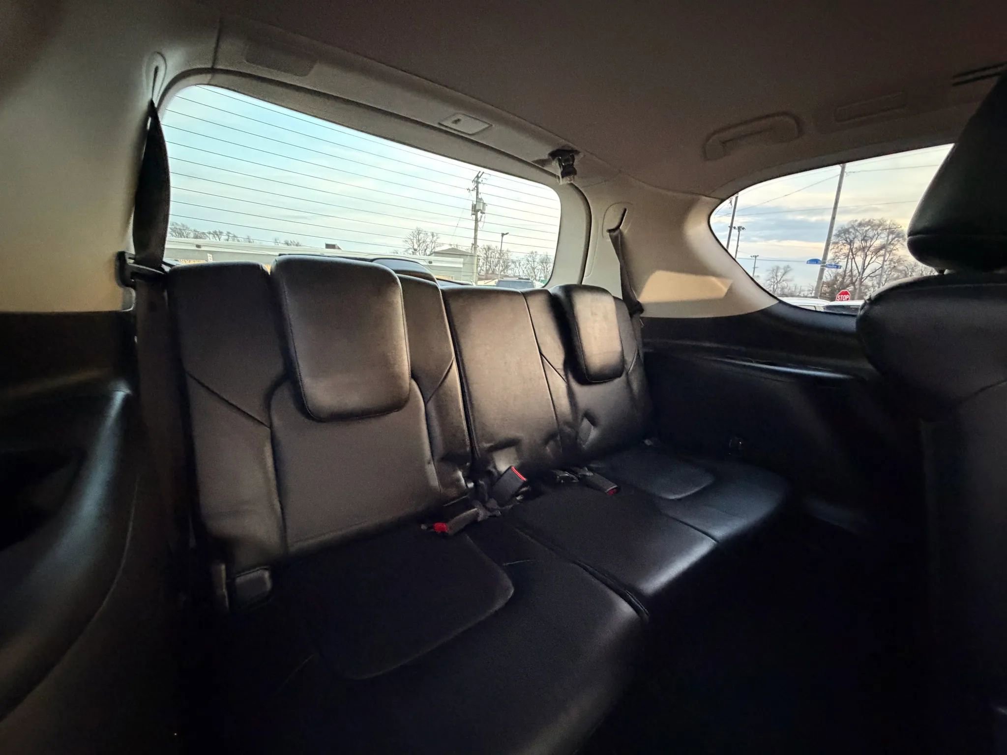Used 2011 INFINITI QX56 4WD w/ Theater Pkg image 26