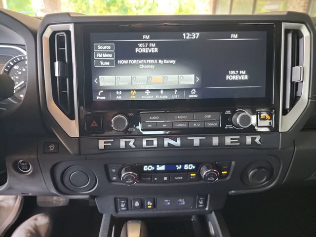 Used 2025 Nissan Frontier SV w/ SV Convenience Package RWD image 17