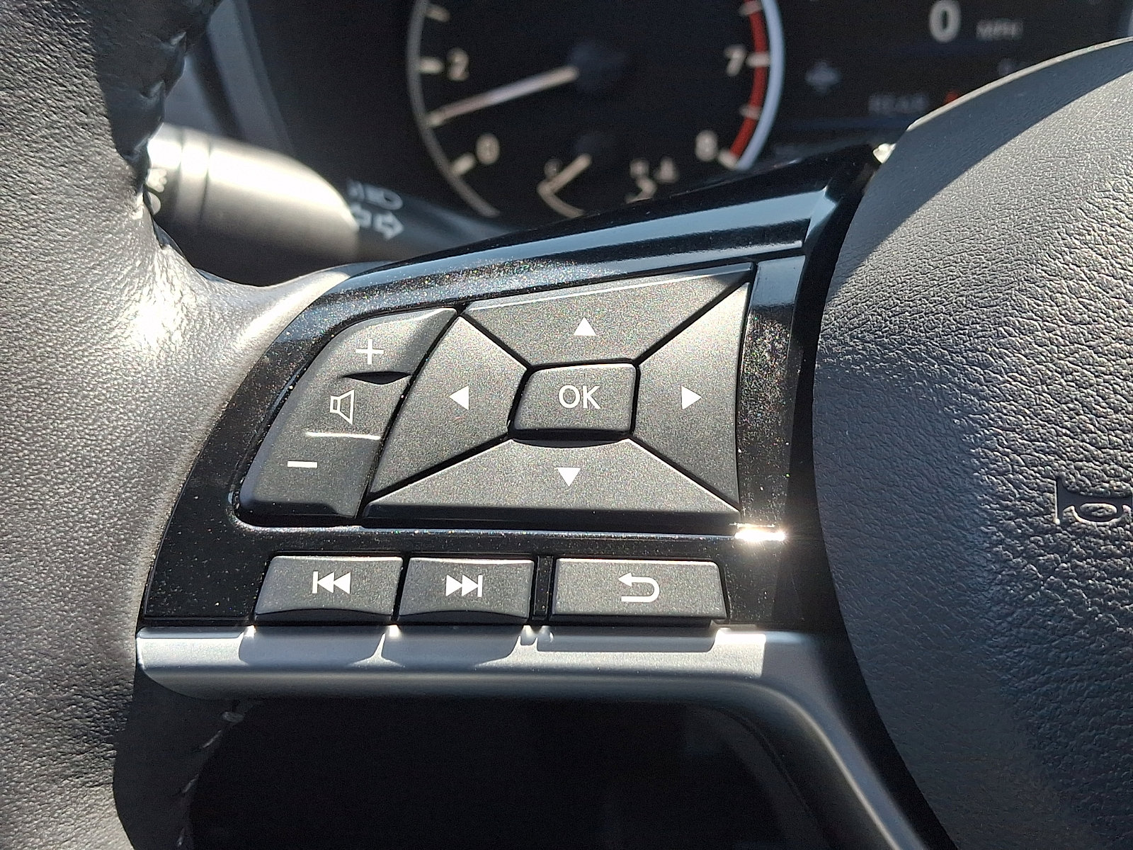 Certified 2023 Nissan Altima 2.5 SL image 21