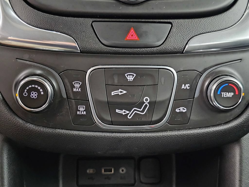 Used 2020 Chevrolet Equinox LT FWD image 19