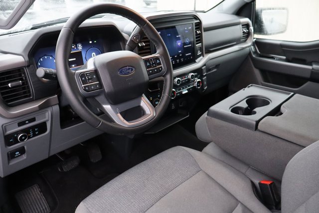 Used 2025 Ford F150 XLT w/ Equipment Group 301A Standard image 4