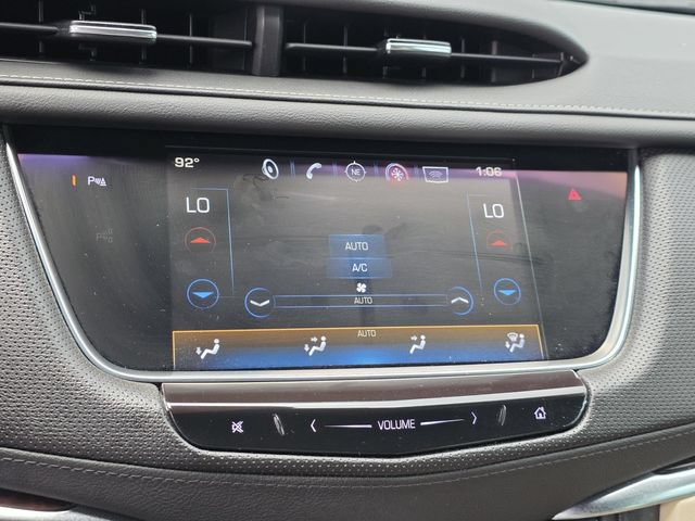 Used 2017 Cadillac XT5 Premium Luxury FWD image 17