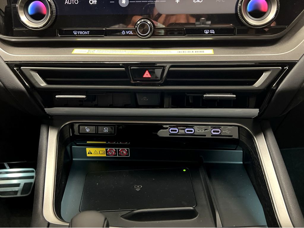 New 2026 Lexus TX 500h AWD image 16