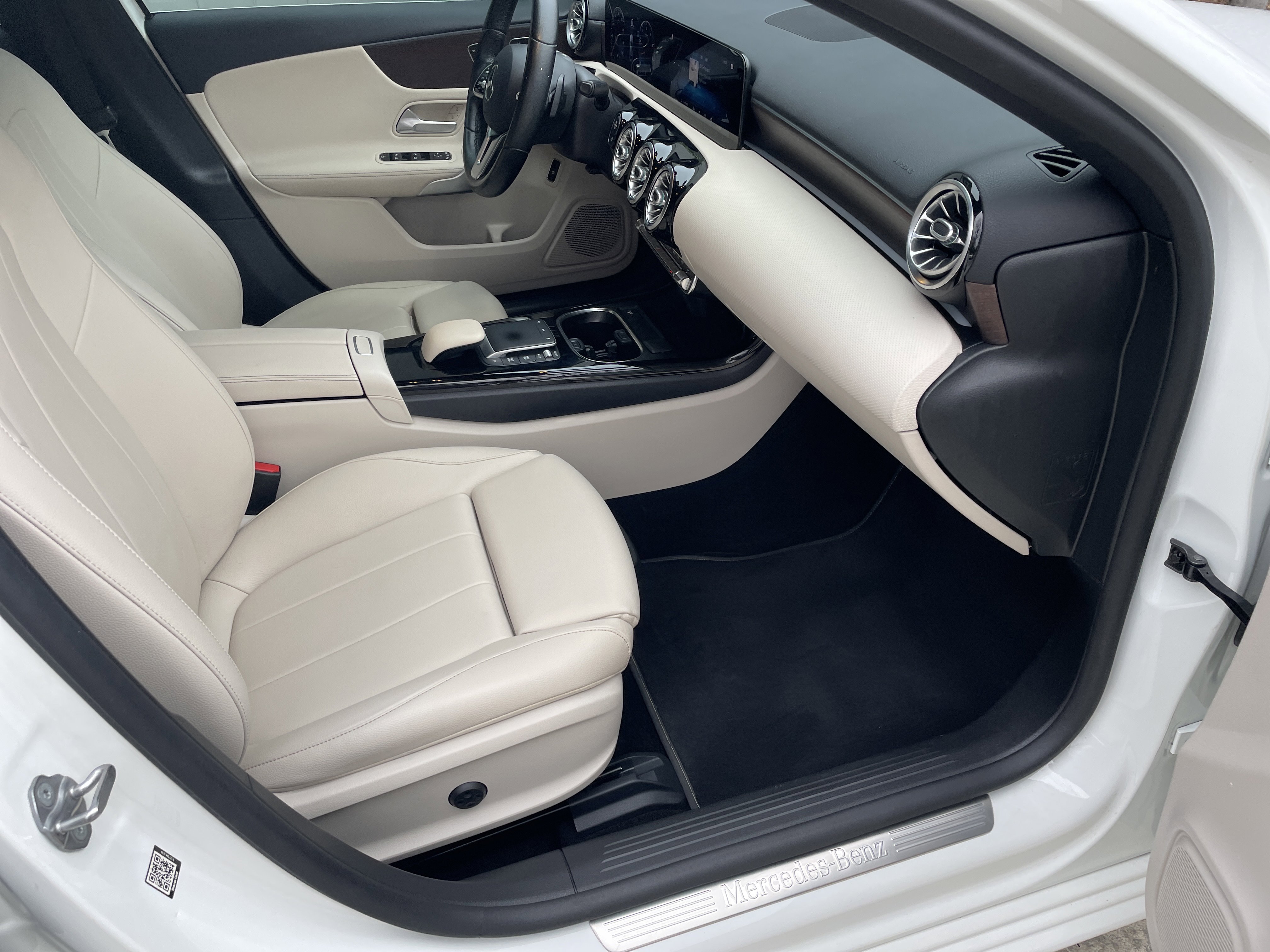 Used 2021 Mercedes-Benz A 220 image 47