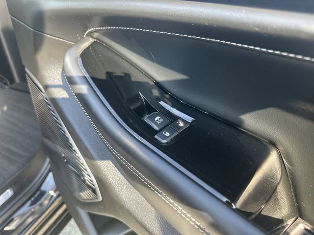 Used 2022 Jeep Grand Cherokee L Overland w/ Luxury Tech Group IV image 33