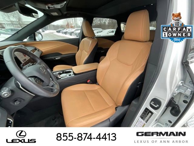Used 2025 Lexus RX 350 AWD w/ Technology Package image 12
