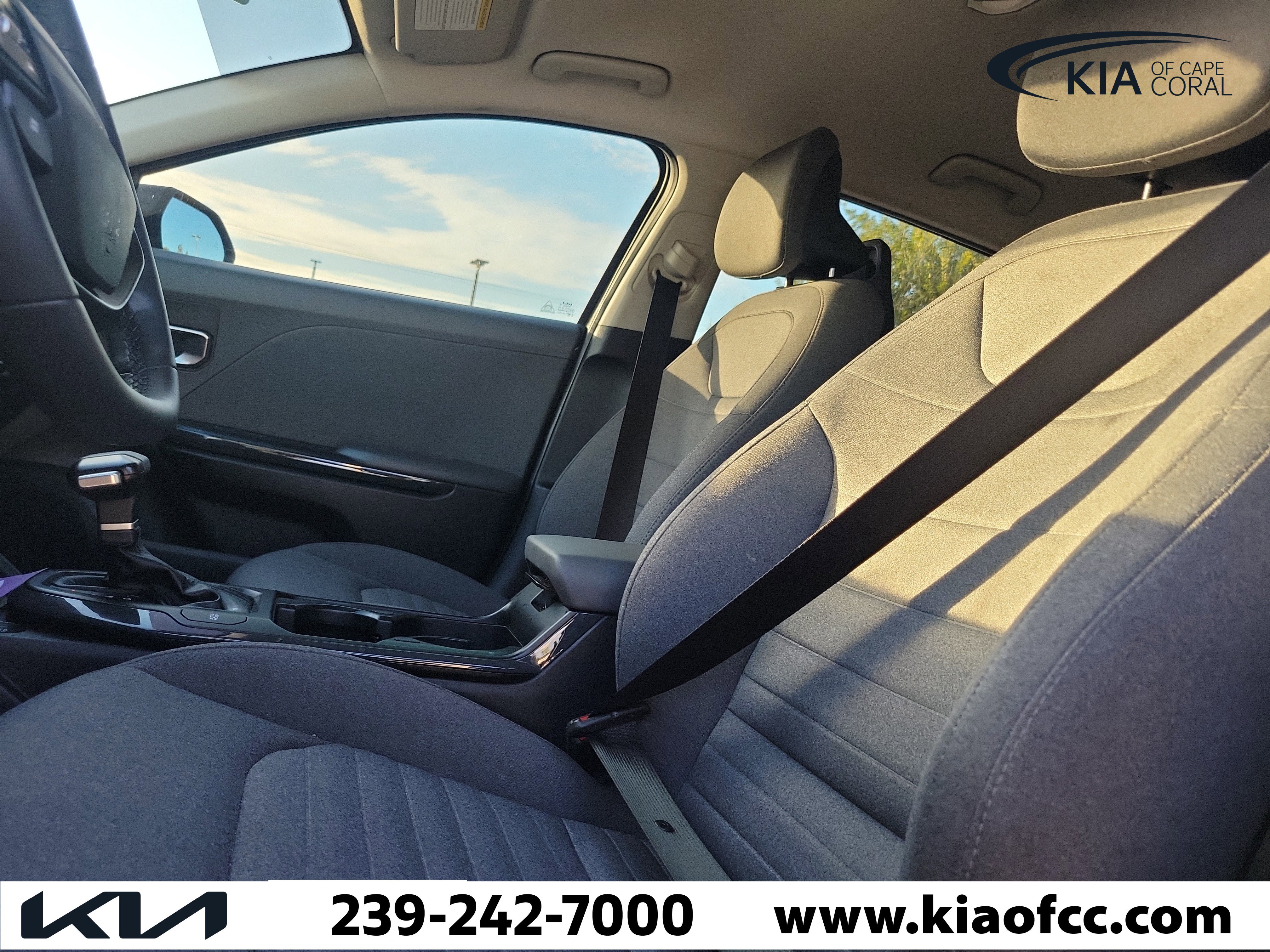 Certified 2025 Kia K4 EX FWD image 22