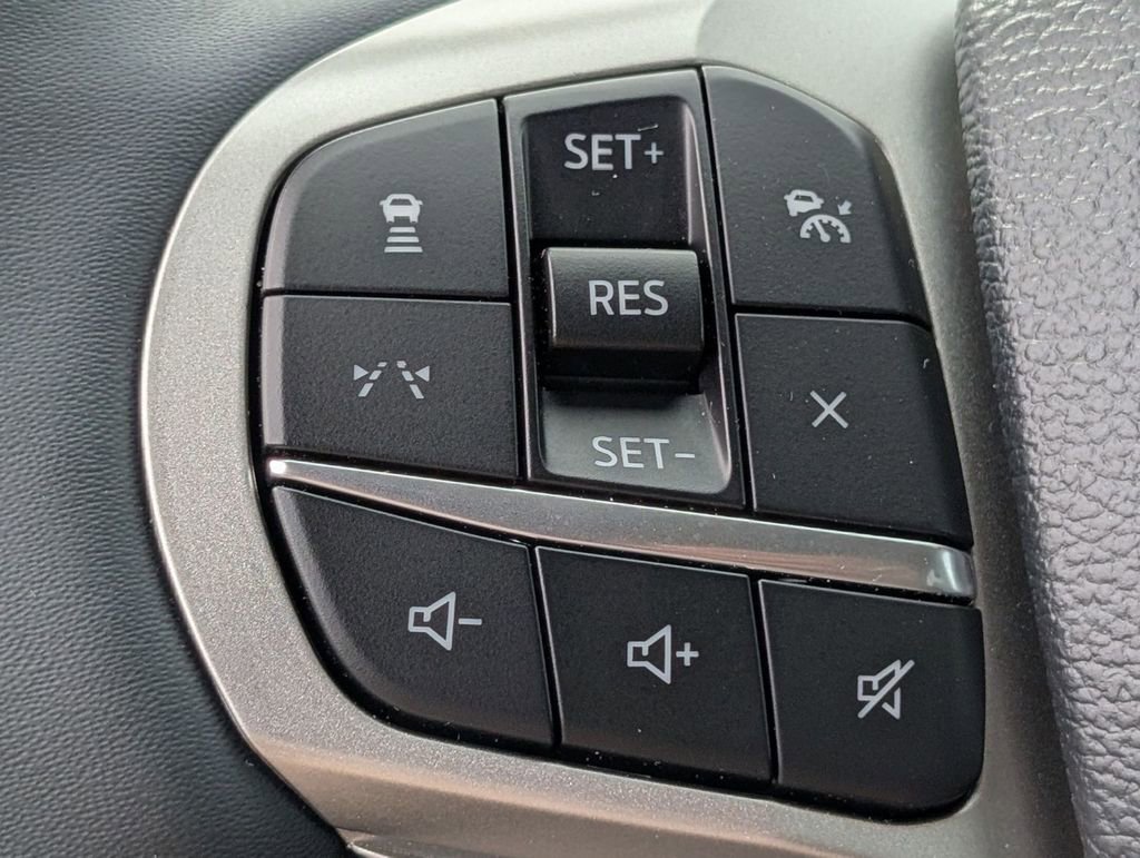 New 2025 Ford Explorer Active w/ Active Comfort Package image 30