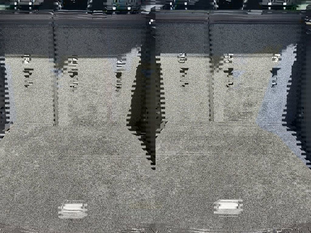 Used 2024 Buick Encore GX Avenir w/ Avenir Technology Package image 17