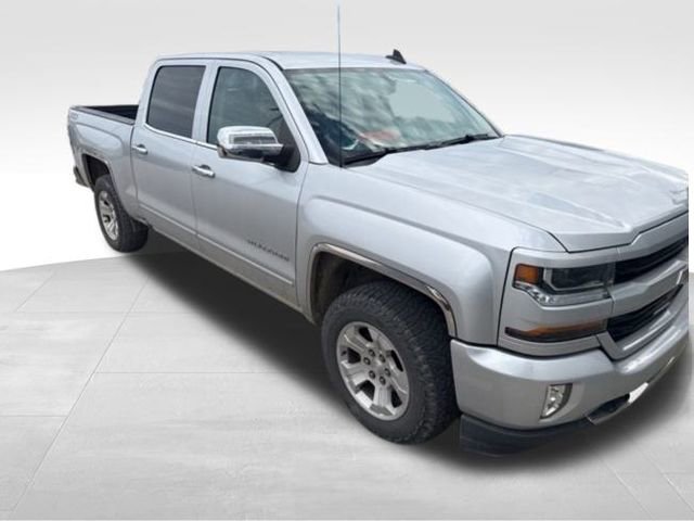 Used 2018 Chevrolet Silverado 1500 LT w/ All Star Edition image 4