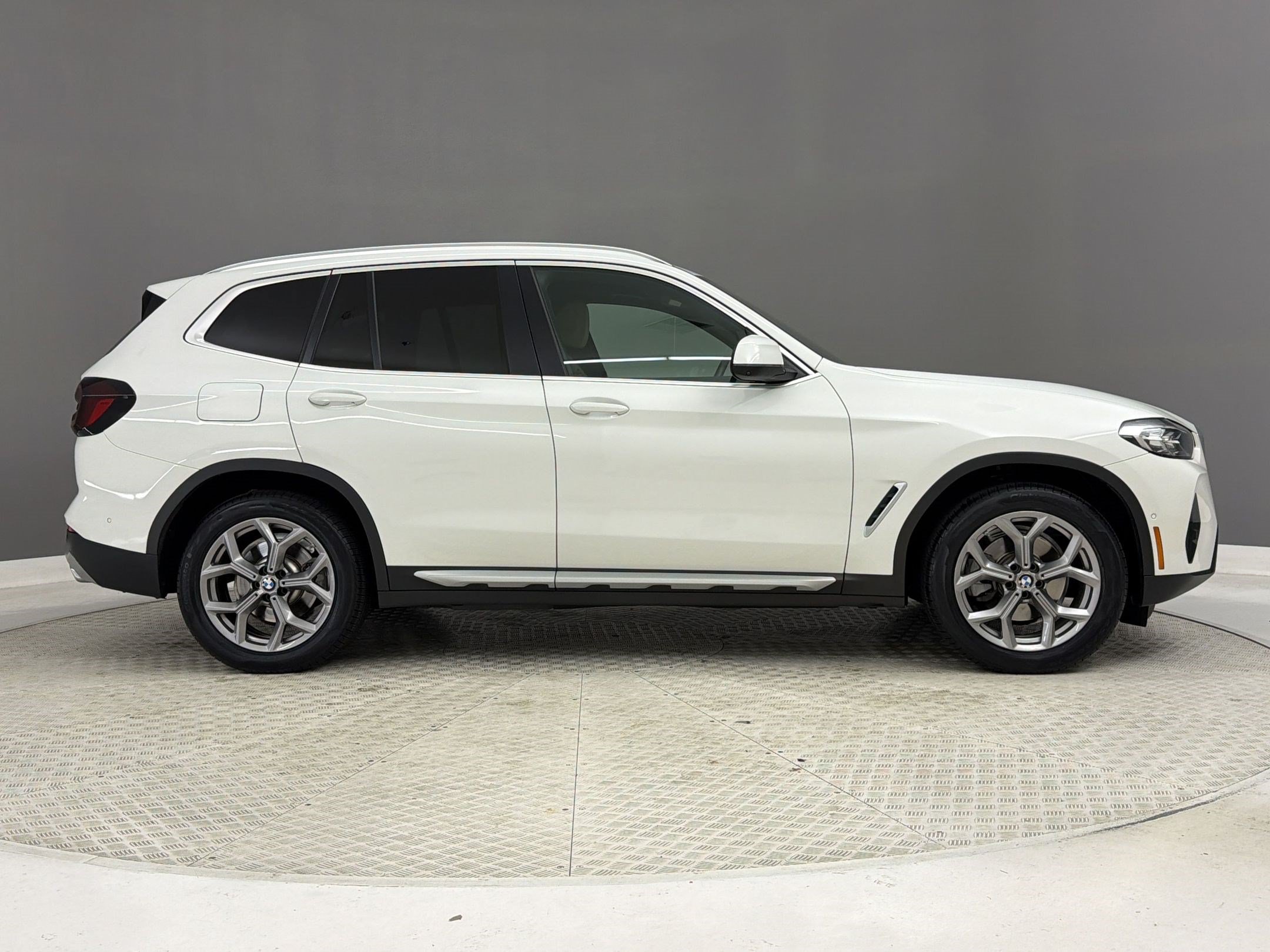 Certified 2023 BMW X3 sDrive30i w/ Premium Package RWD image 8
