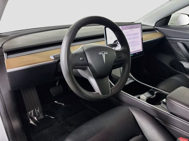 Used 2019 Tesla Model 3 Mid Range RWD image 9