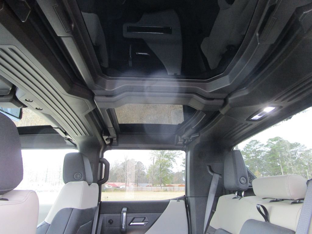 New 2026 GMC Hummer EV 4x4 Crew Cab image 18