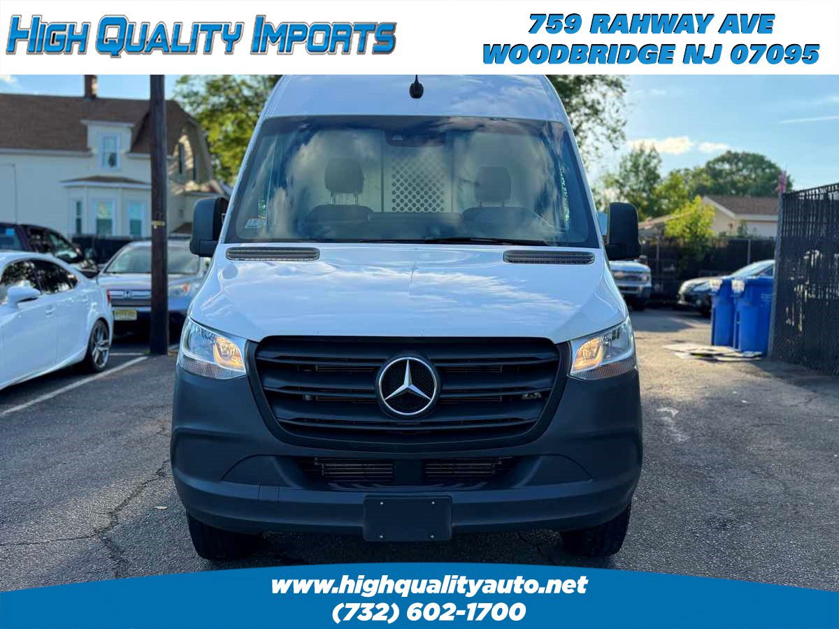 Used 2020 Mercedes-Benz Sprinter 1500 image 2