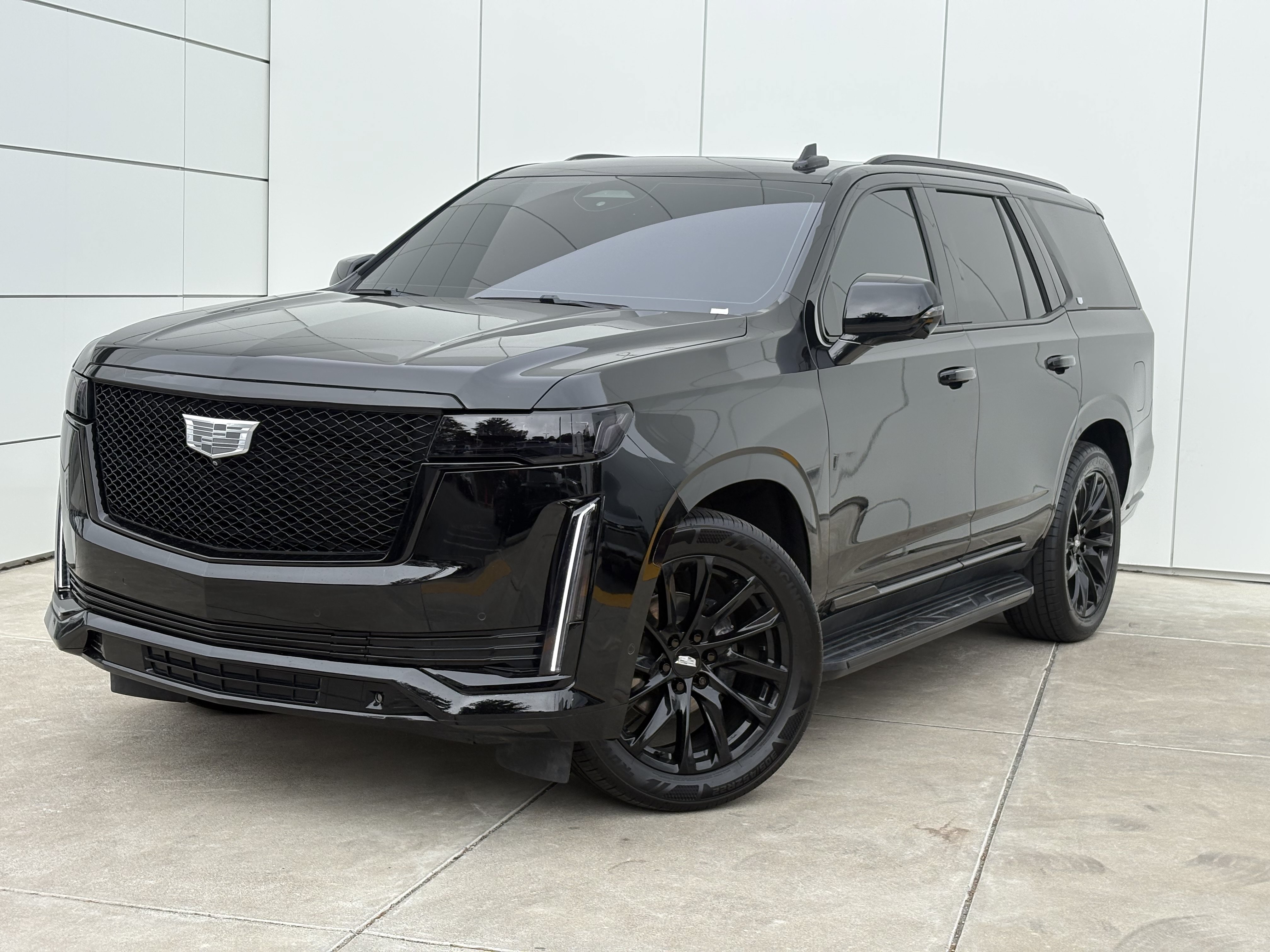 Used 2021 Cadillac Escalade Sport w/ Driver Assist Tech Package AWD/4WD image 2