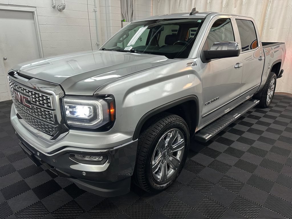 Used 2018 GMC Sierra 1500 SLT AWD/4WD image 4