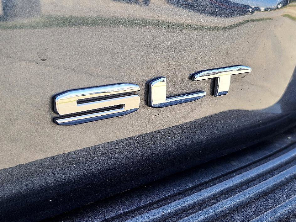 Used 2021 GMC Yukon SLT image 16