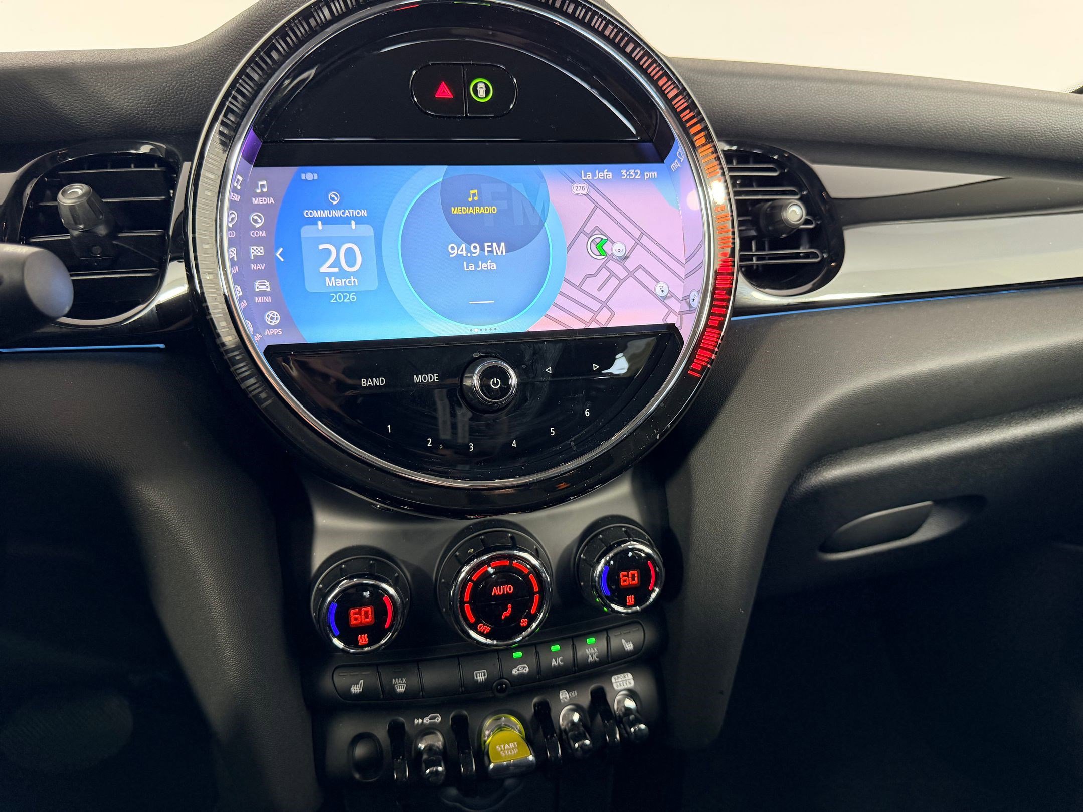 Certified 2024 MINI Cooper SE image 24