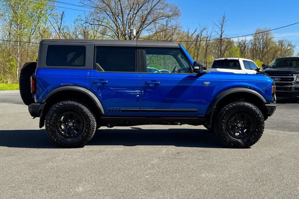 Used 2021 Ford Bronco First Edition AWD/4WD image 2