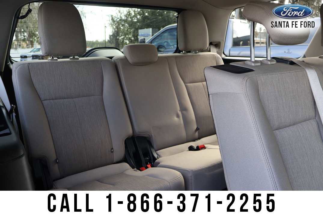 Used 2024 Ford Expedition XLT image 26