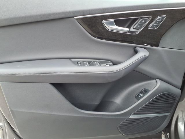 Used 2023 Audi Q7 3.0T Premium Plus w/ Premium Plus Package image 11